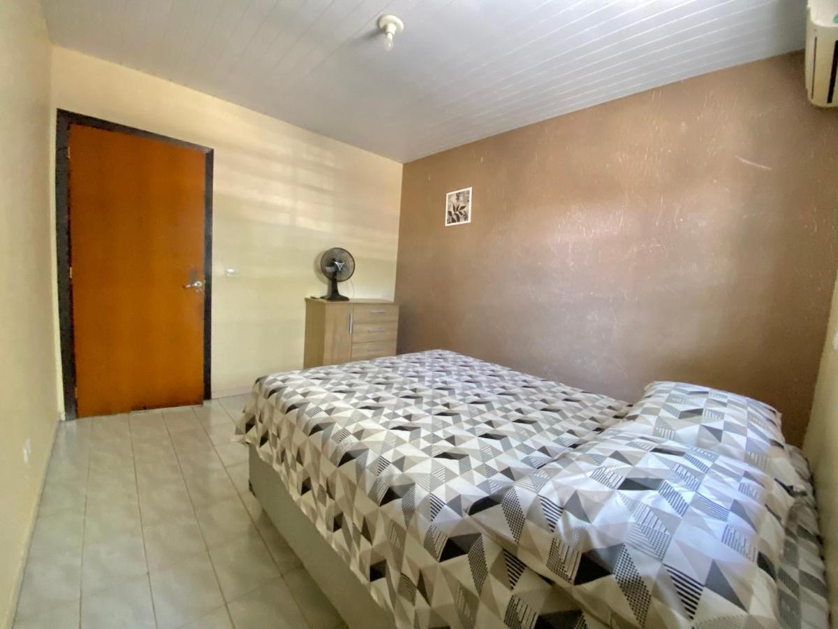 Casa Grande com 2 quartos e 1 suíte Foz do Iguaçu Exterior foto